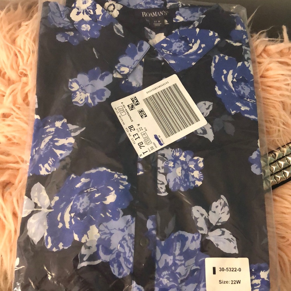 Roamans dress blouse